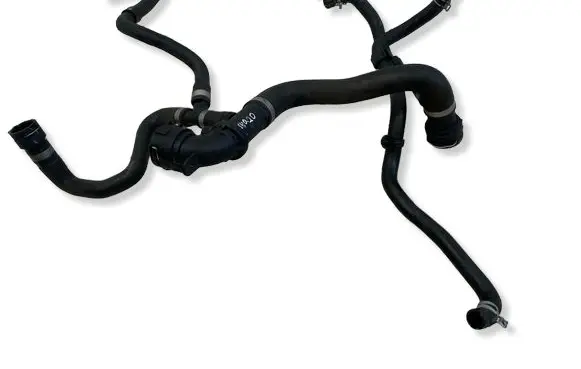 Volvo XC40 Engine coolant pipe/hose H27268
