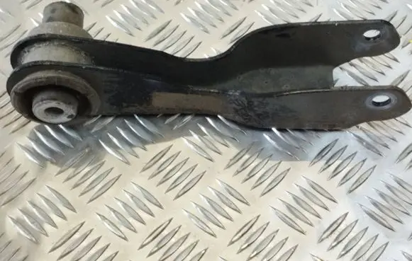 Jaguar F-Pace Rear upper control arm/wishbone LR1221443 083LB
