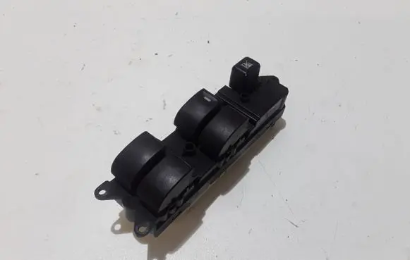 Mitsubishi Grandis Electric window control switch 515077