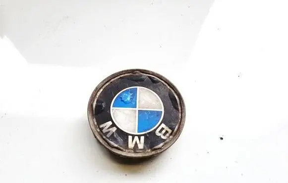 BMW 5 E39 Original wheel cap 6768640