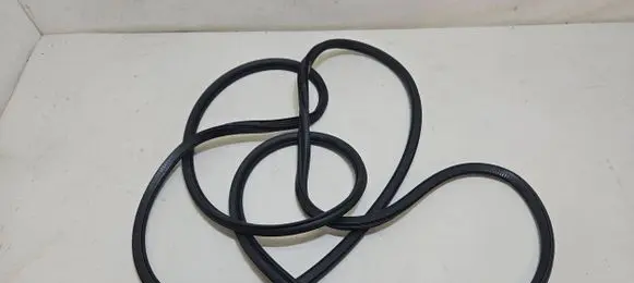 Volkswagen Crafter Front door rubber seal 7C0843791AH