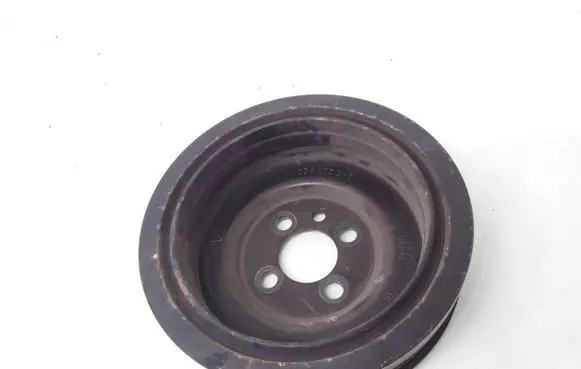 Volkswagen Eos Crankshaft pulley 03G105243