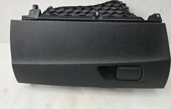 BMW 1 F20 F21 Glove box N47D20C