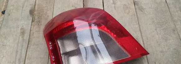 Toyota Yaris Rear/tail lights