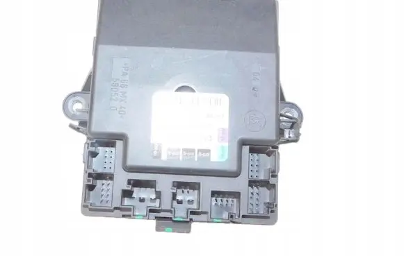 Mercedes-Benz A W169 Comfort/convenience module A1698204026