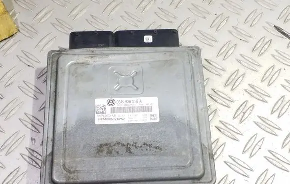 Volkswagen PASSAT B6 Engine control unit/module 03G906018A 5WP45502AB