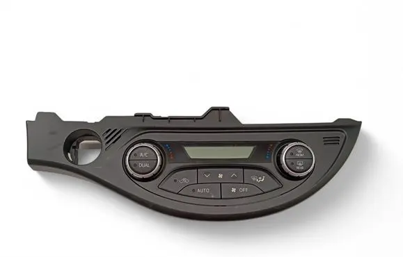 Toyota Yaris Interior fan control switch 75F206