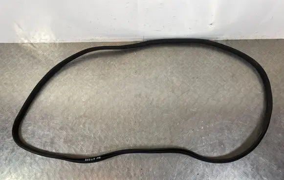 KIA Sorento IV Front door rubber seal 