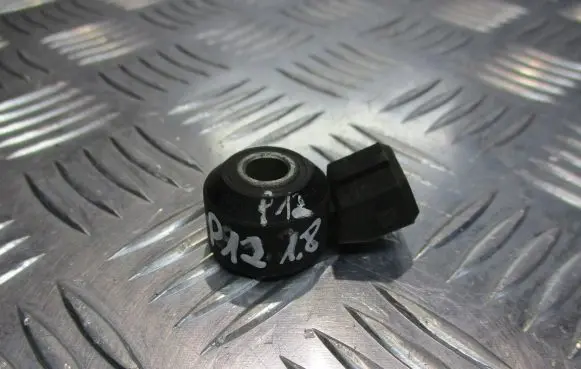 Nissan Primera Detonation knock sensor S119337001