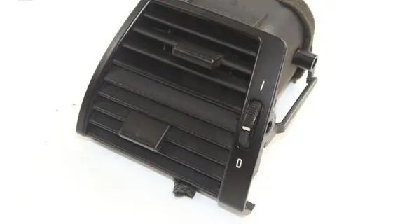 BMW X5 E53 Dashboard side air vent grill/cover trim 8402215
