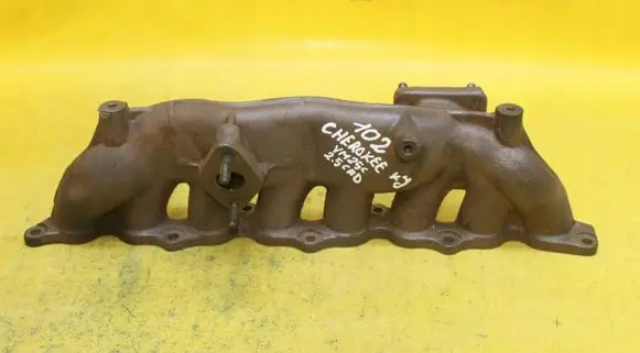 Jeep Cherokee III KJ Exhaust manifold