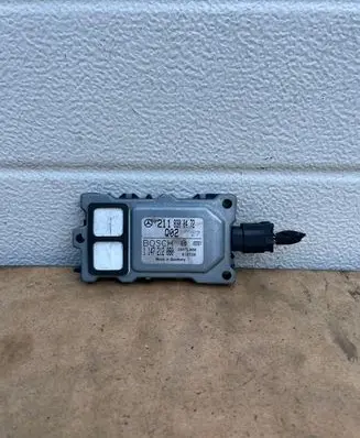 Mercedes-Benz E W211 Air quality sensor 2118300472 28RTL000 1147212080