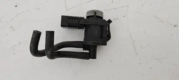 Volkswagen Golf Plus Turbo solenoid valve 1K0906283A