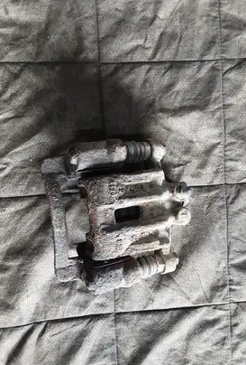KIA Sportage Rear brake caliper