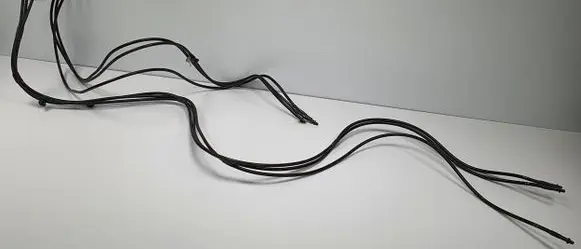 Volvo C70 Convertible roof line/pipe/hose 