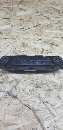 Mercedes-Benz E W211 Climate control unit 2118300085 00073902