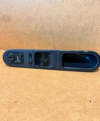 Honda HR-V Electric window control switch S2HG000