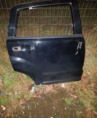 Dodge Caliber Rear door