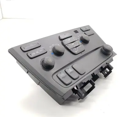 Volvo S60 Climate control unit 8682930 M622DF00044