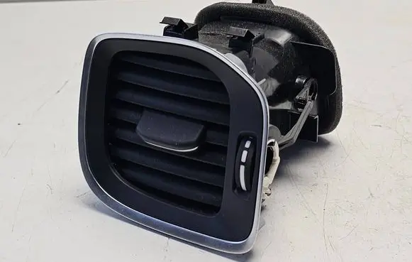 Volvo V60 Dashboard side air vent grill/cover trim 7310300 150905B
