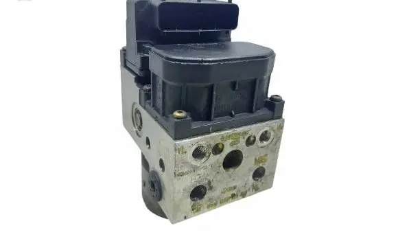 Volkswagen PASSAT B5 ABS Pump 0265216567 8E0614111AD