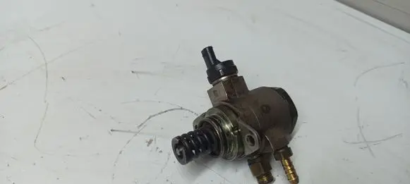 Seat Altea Fuel injection high pressure pump 03C127026D