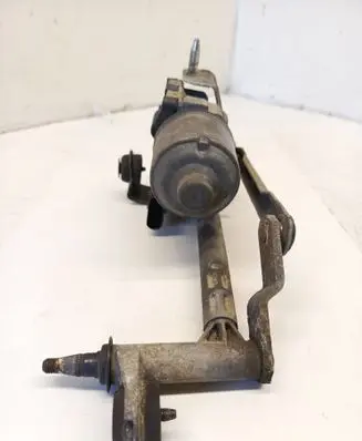 Volkswagen Touran I Front wiper linkage and motor 1T0955023E 040605 3397020665