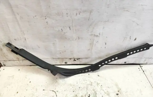 Audi A4 S4 B6 8E 8H Other sill/pillar trim element 8E0867768