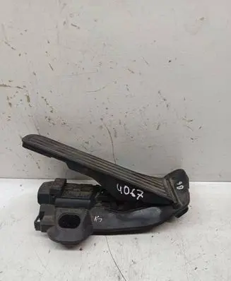 Volkswagen PASSAT B6 Accelerator throttle pedal 6PV00874500 1K2721503M