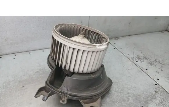 Opel Corsa D Heater fan/blower 5D3330100