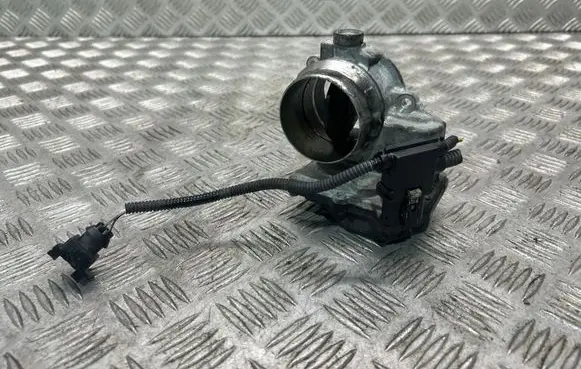 BMW 5 F10 F11 Throttle valve 7806231