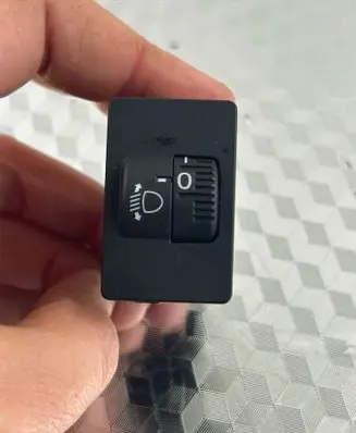 Honda HR-V Headlight level height control switch M56063