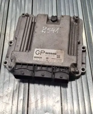 Nissan X-Trail T31 Engine control unit/module 23710JG78B 0281013874