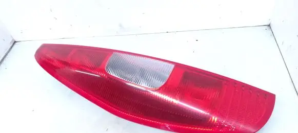 Mitsubishi Colt Rear/tail lights 8330A233