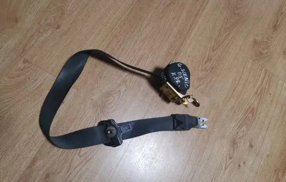 Renault Scenic II - Grand scenic II Front seatbelt B506014