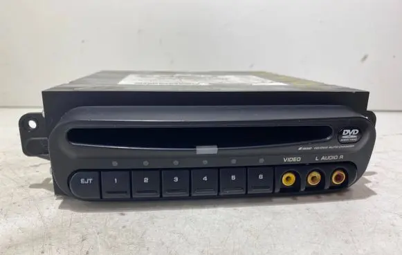 Chrysler Grand Voyager IV Radio/CD/DVD/GPS head unit P05166349AD