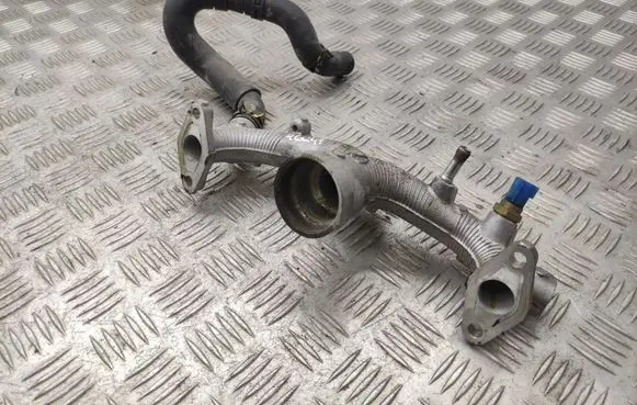 Nissan 370Z Engine coolant pipe/hose