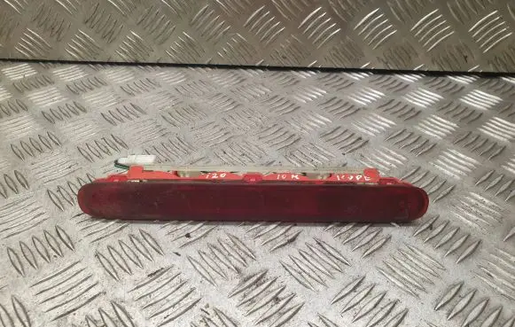 Hyundai i20 (PB PBT) Third/center stoplight 12282
