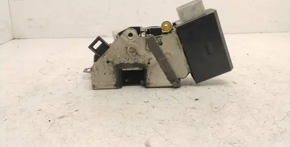 BMW 7 E38 Rear door lock 40620751 8352165