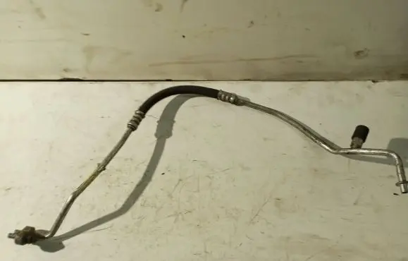 Opel Vectra C Air conditioning (A/C) pipe/hose 13142597