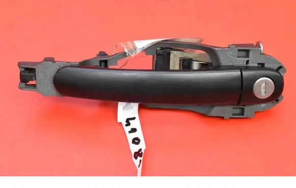 Volkswagen Polo Front door exterior handle