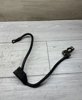 Volkswagen Sharan Positive cable (battery) 7M0971841B S28TA 95VW14603AFB