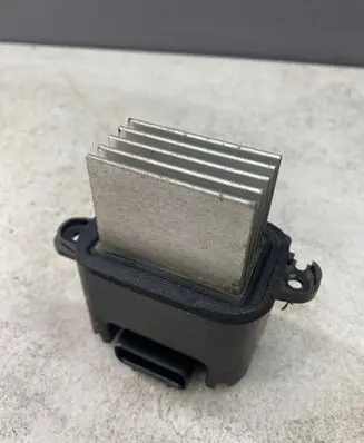 Nissan Pathfinder R51 Heater blower motor/fan resistor VP5NEH19E624AA 5J3000935 100655