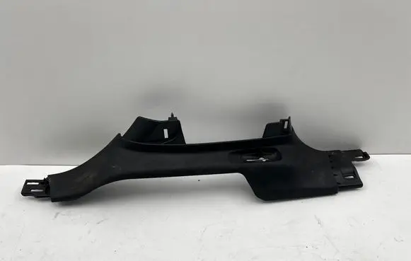 Jeep Grand Cherokee WL (B) pillar trim (bottom) 6ML18TRMA L02618000DBR