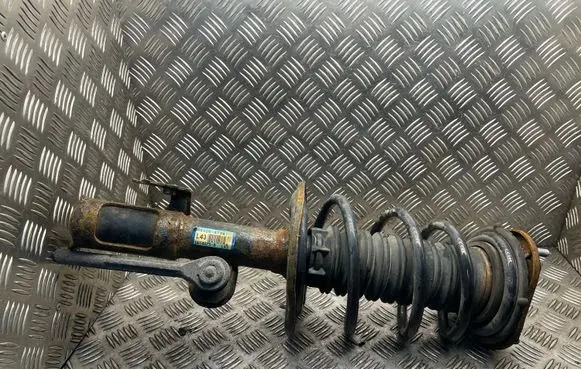 Toyota Prius+ (ZVW40) Front shock absorber with coil spring 4852047361
