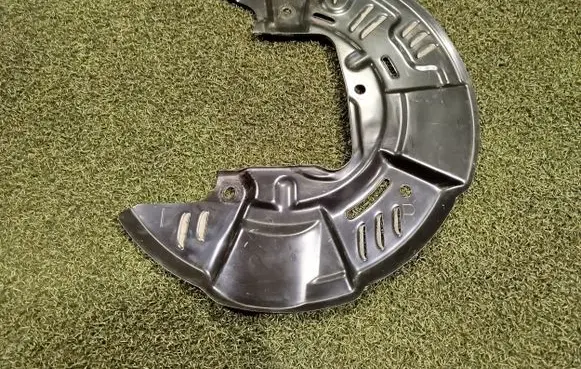 Subaru Outback (BT) Front brake disc dust cover plate 26290XC00A