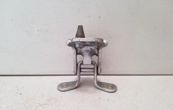 Ford Ranger Rear door upper hinge 