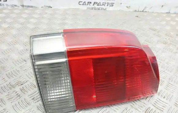 Volvo V70 Rear/tail lights 9154497