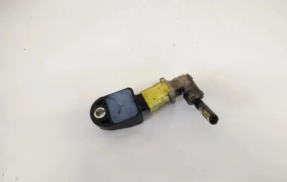 Toyota RAV 4 (XA30) Airbag deployment crash/impact sensor