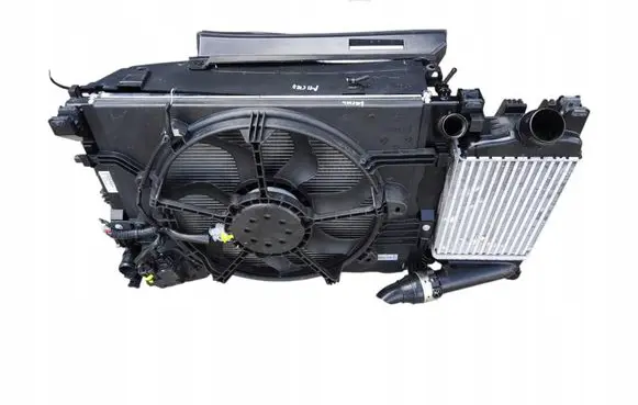 Nissan Micra K14 Radiator set 21410-5FA0A